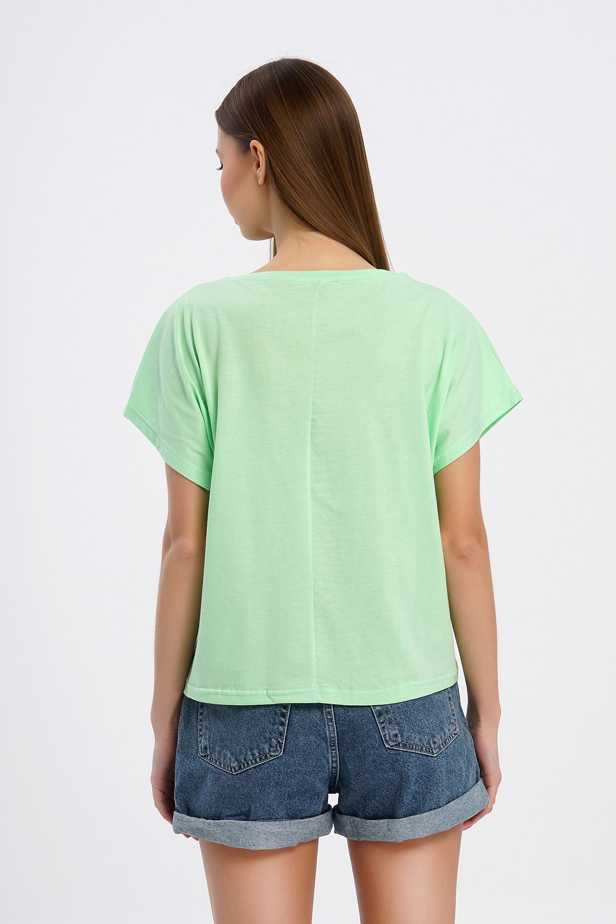 Nakışlı T-shirt-Yeşil
